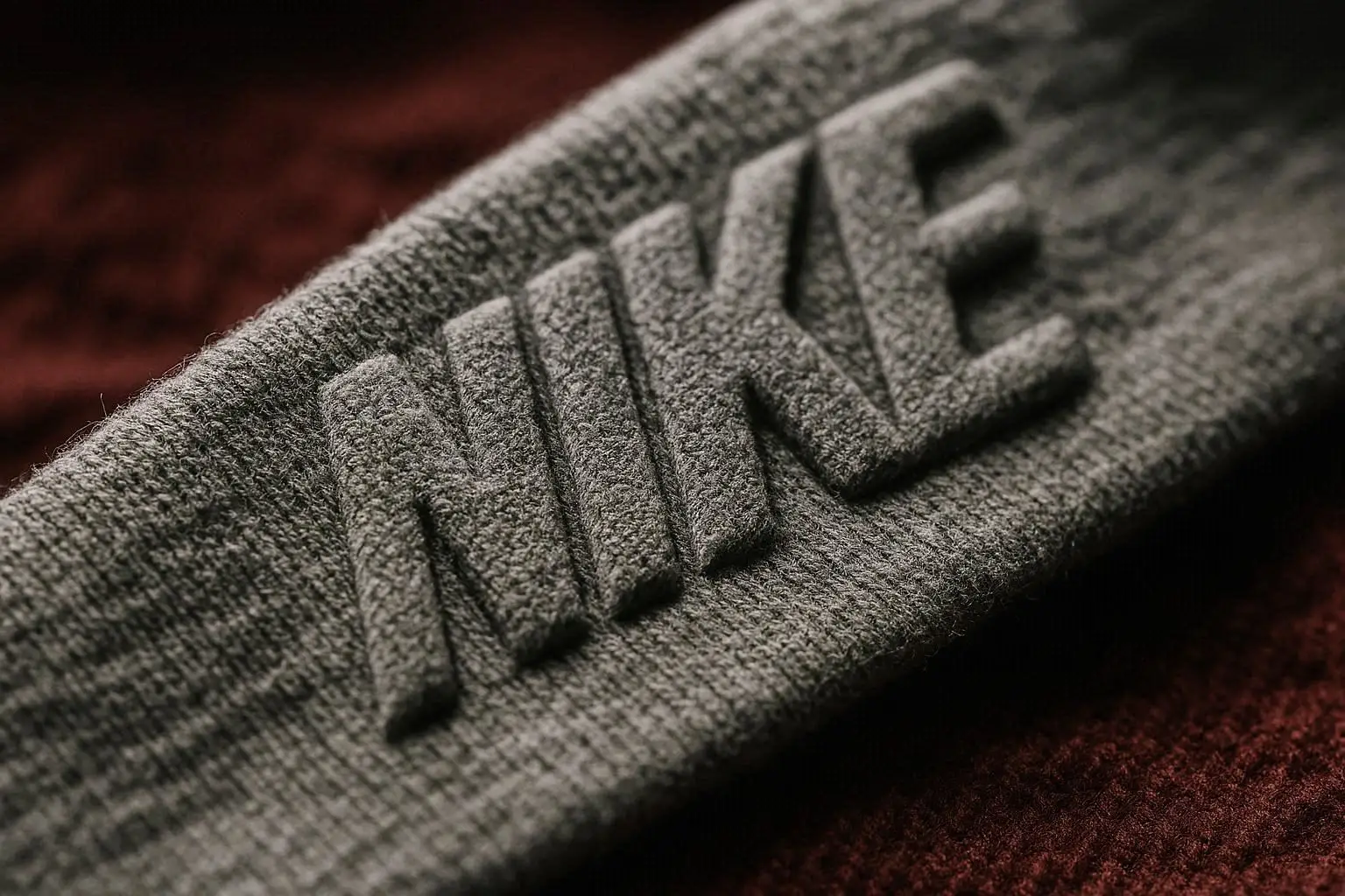 Embossing & Debossing